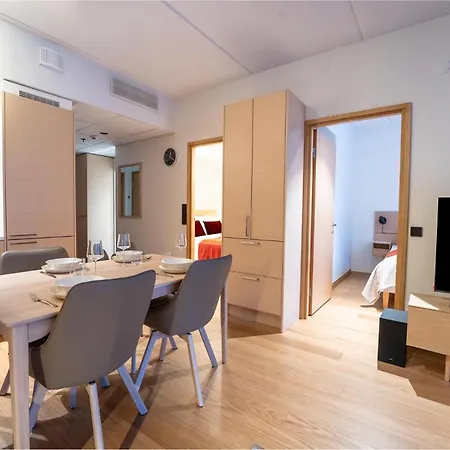 아파트 Lux D19 Ski-in Ski-out, Center By Aavalevi